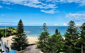 Coogee Sands Hotel